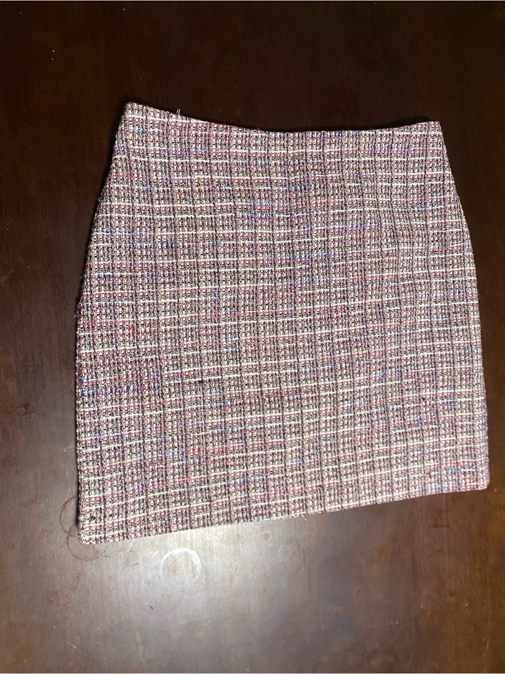 Women's Pink Tweed Mini Skirt - Classic Textured Style